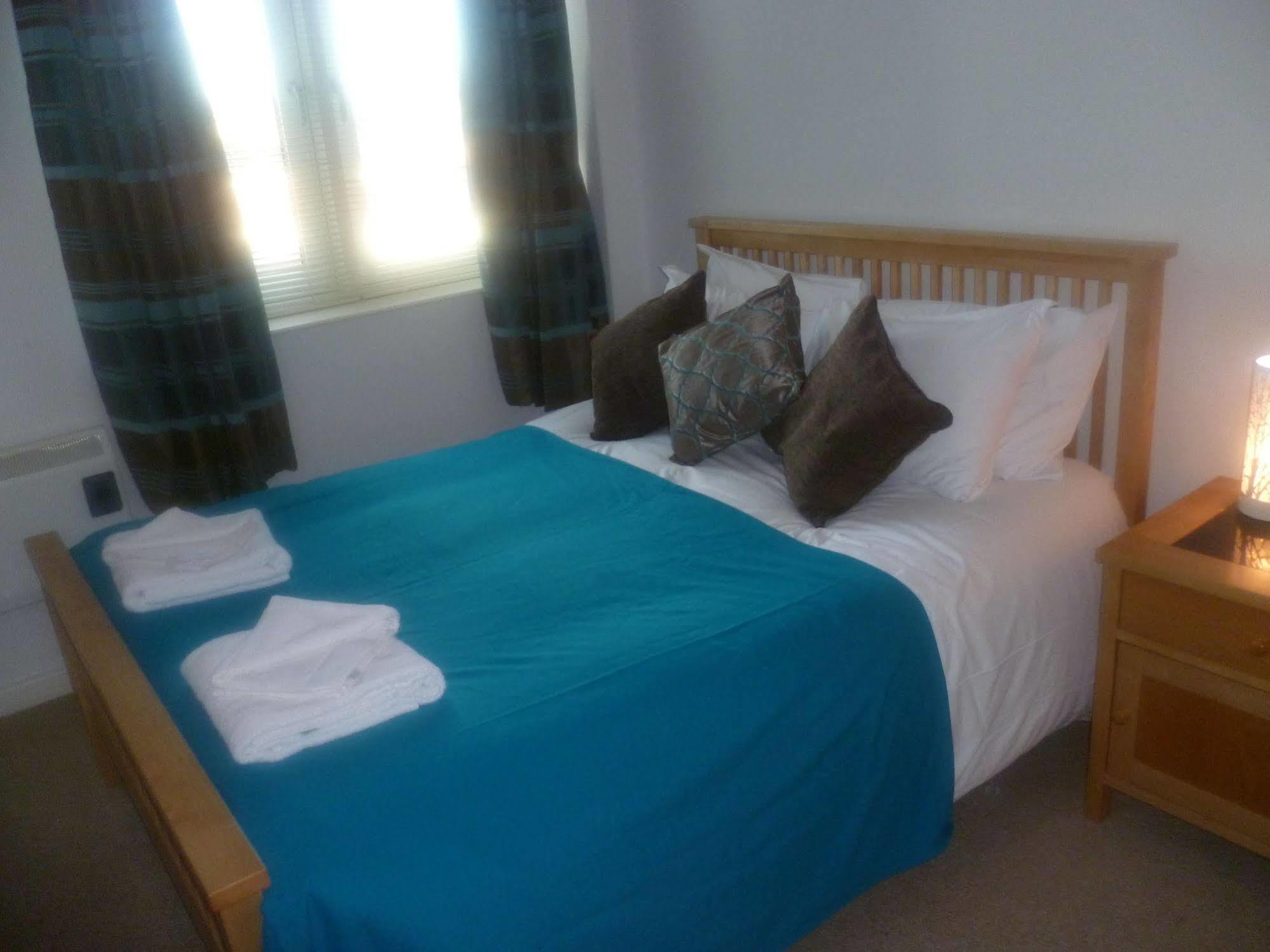Week2Week Fabulous Newcastle City Centre Apartment Bagian luar foto